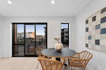20 Beach Road, Hobsonville