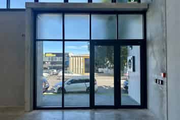 Brand-New Versatile Workspaces in Morningside