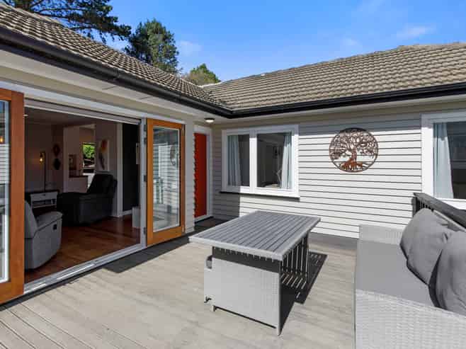 61 Coast Road, Wainuiomata