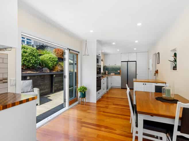 61 Coast Road, Wainuiomata