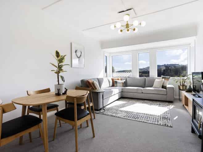 42 Waimea Avenue, Calton Hill
