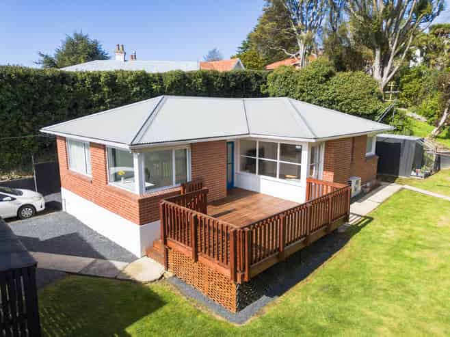 5 Crosby Street, Mornington