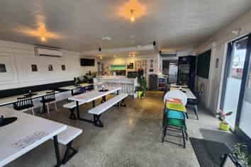 EXCELLENT KITCHEN AND PREMISES
