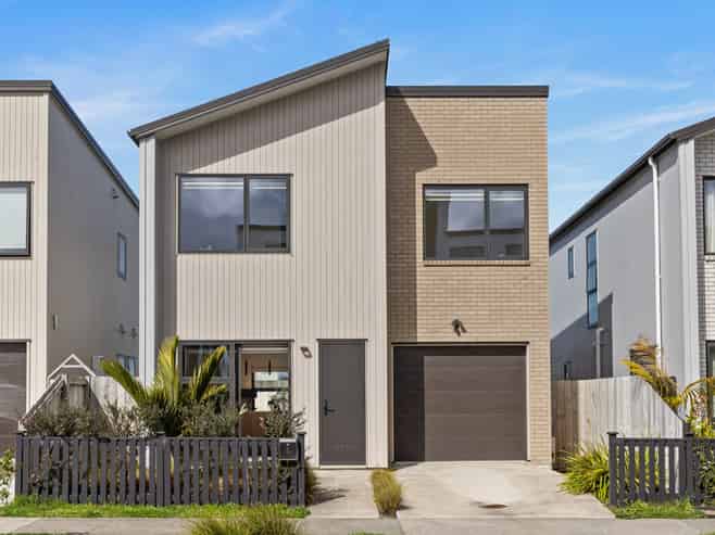 6 Coast Garden Drive, Hobsonville