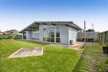 22 Hickey Place, Opunake