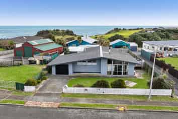 22 Hickey Place, Opunake
