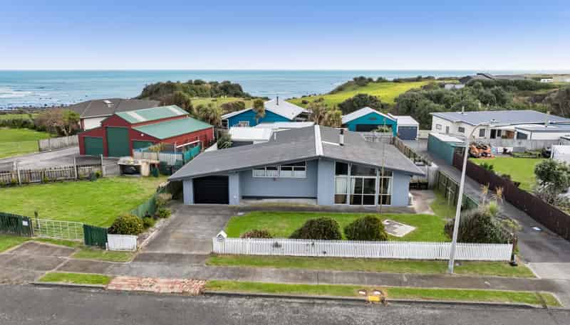 22 Hickey Place, Opunake