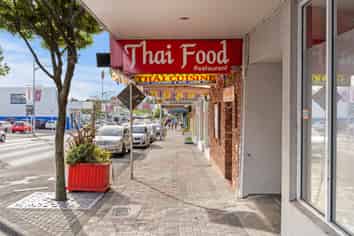 FOOD & BEVERAGE OPPORTUNITY IN PAPAKURA
