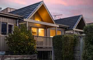 556B Peninsula Road, Kelvin Heights