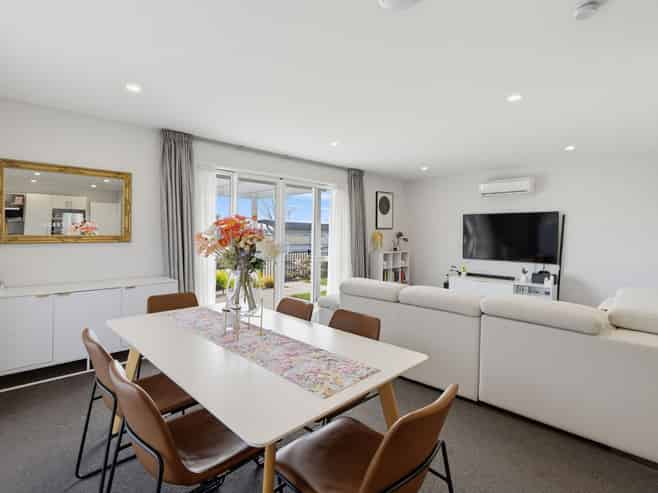 47 Pegasus Boulevard, Pegasus
