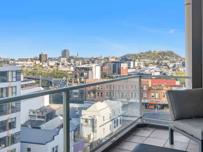 8B/8 Howe Street, Freemans Bay