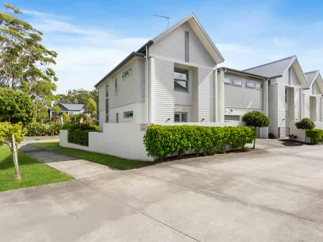 9A Blake Greens, Silverdale