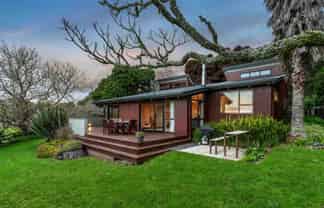 1755 Ponga Road, Hunua