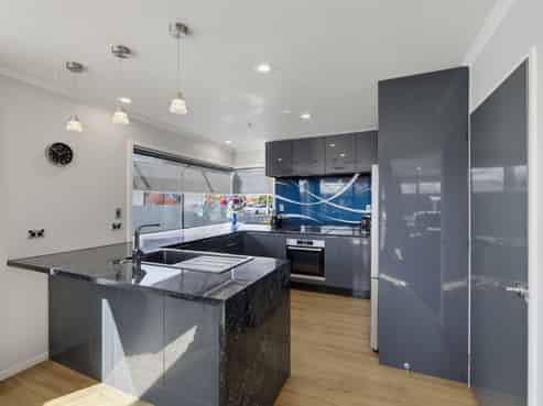 7 Ascot Place, Netherby