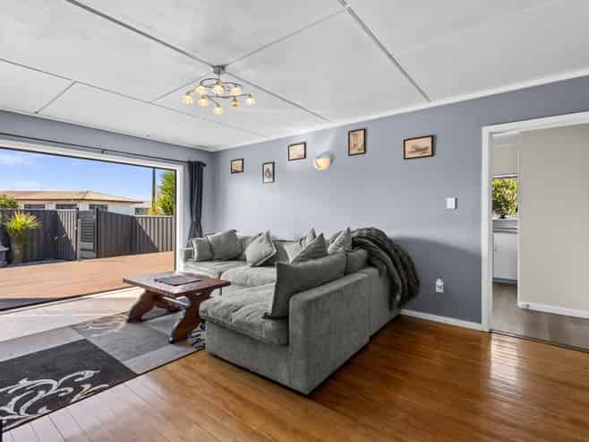 21 Darwin Crescent, Maraenui