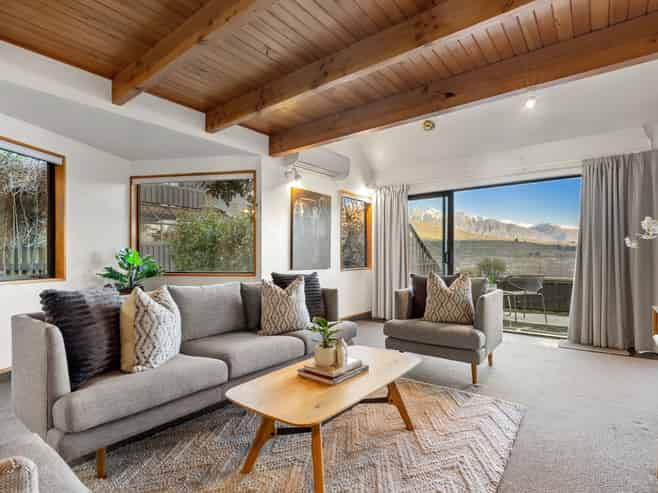 23/67 Goldfield Heights, Queenstown Hill