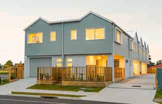 1 & 2/118 Links Avenue, Mount Maunganui
