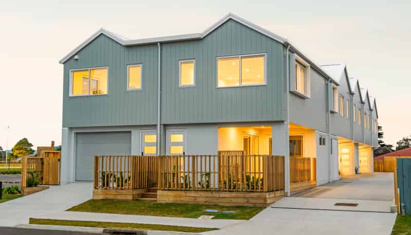 1 & 2/118 Links Avenue, Mount Maunganui
