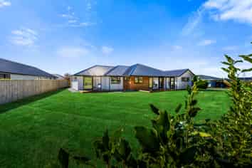 1 Soho Lane, WEST MELTON
