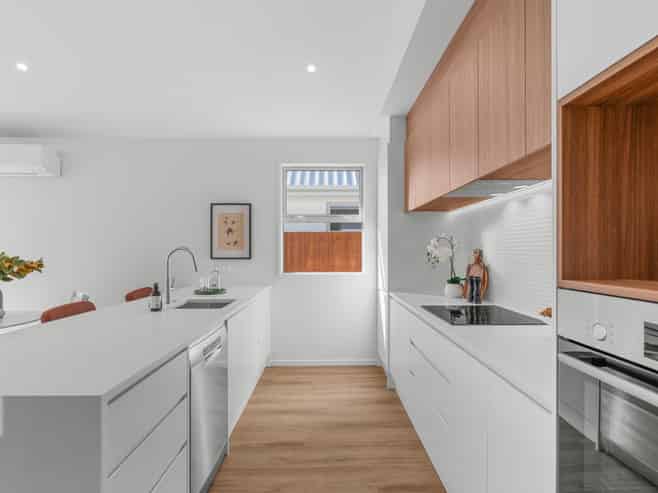 2/44 Cranford Street, Saint Albans