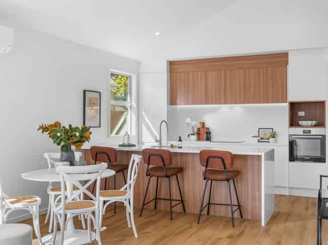 2/44 Cranford Street, Saint Albans