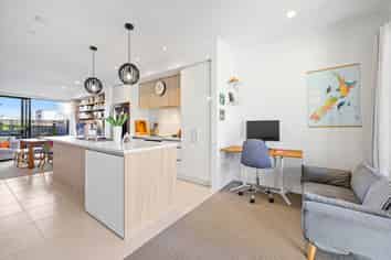 29 De Havilland Road, Hobsonville