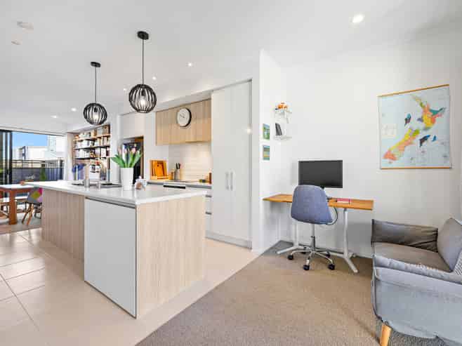 29 De Havilland Road, Hobsonville