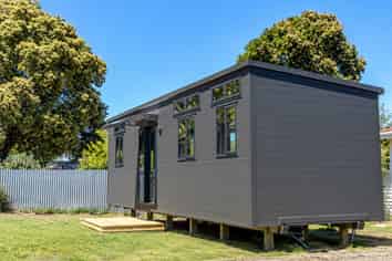 1A Munro Street, Elgin