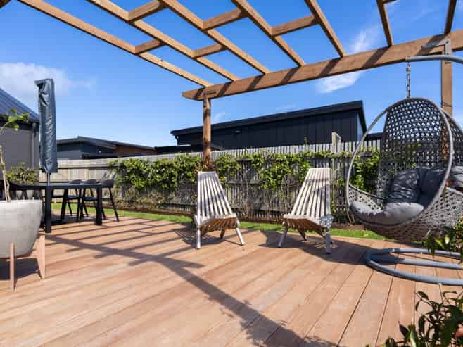 16 Tunarau Street, Raglan
