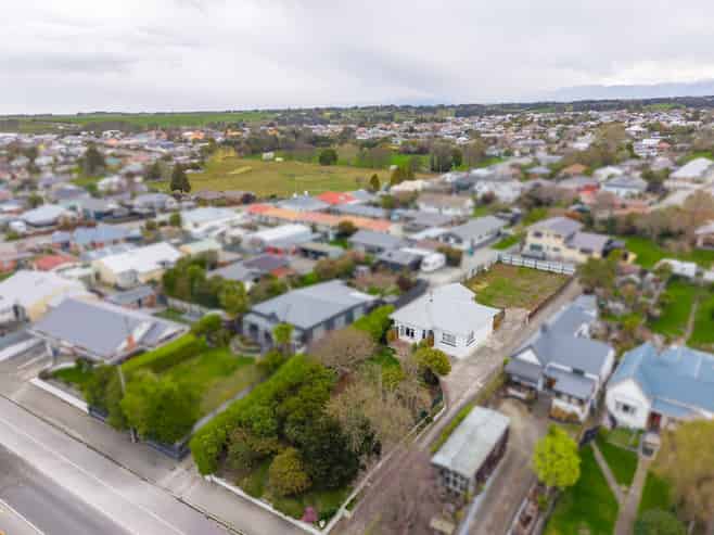 49 Craigie Avenue, Parkside
