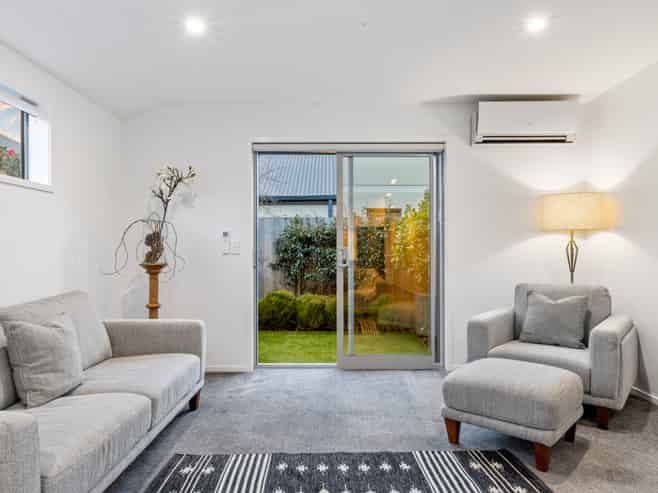 12/48 Ward Street, Addington