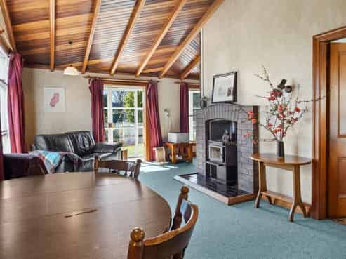 103 Alford Forest Road, Allenton