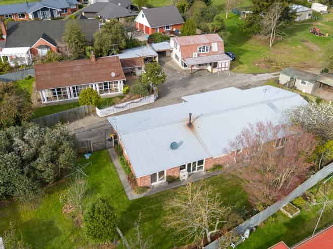 105 Alford Forest Road, Allenton