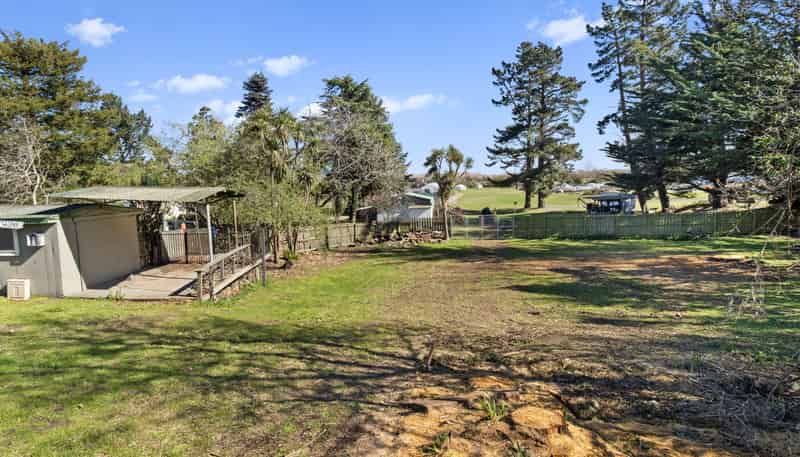 105 Alford Forest Road, Allenton