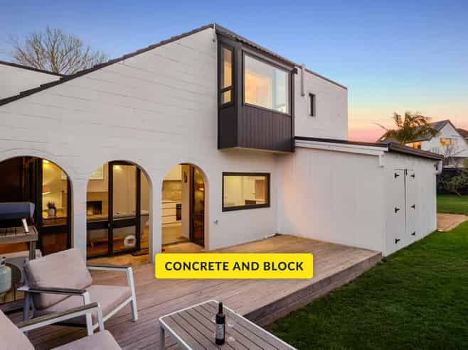 2/26 Salem Place, Torbay