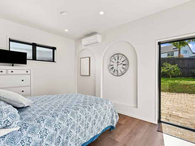 2/26 Salem Place, Torbay