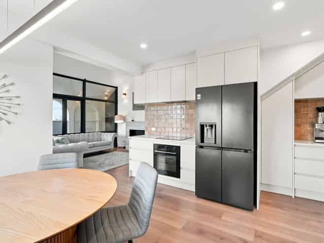 2/26 Salem Place, Torbay