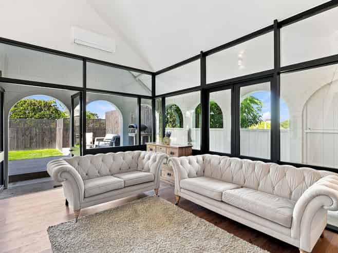 2/26 Salem Place, Torbay