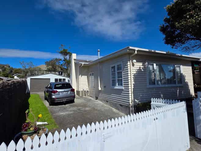 32 Horokiwi Road West, Newlands