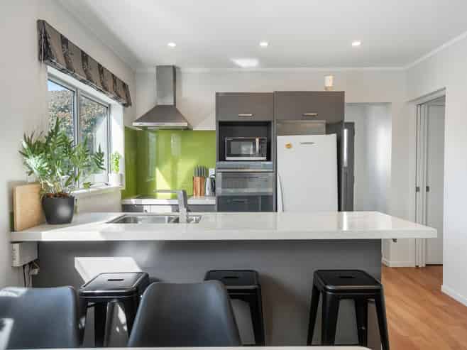 34 Fowlds Avenue, Sandringham