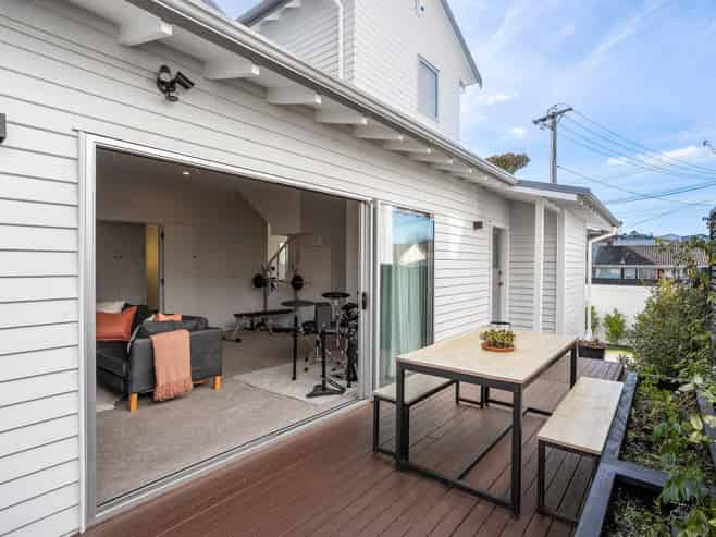 34 Fowlds Avenue, Sandringham