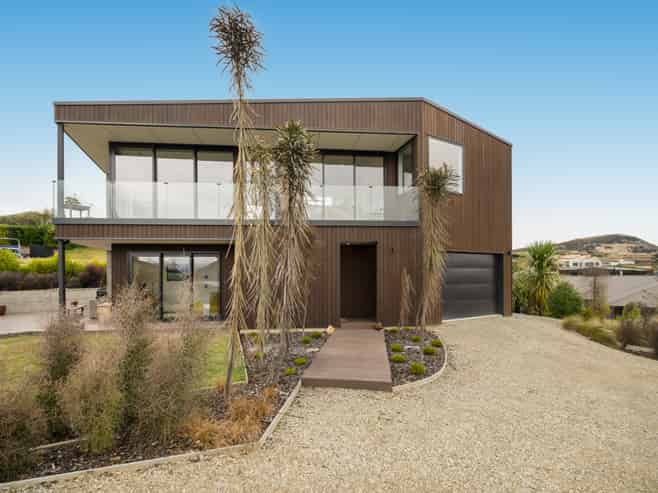 6 Karearea Rise, Wanaka
