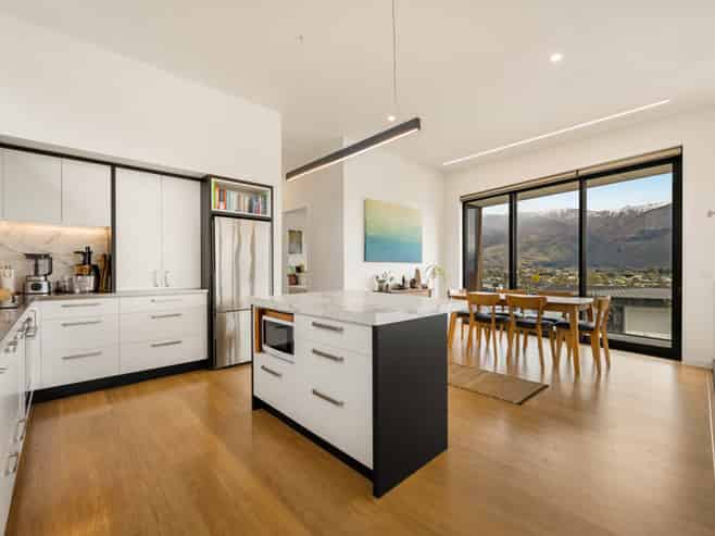 6 Karearea Rise, Wanaka