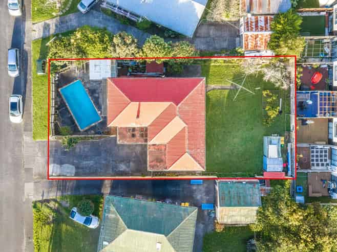 42 Te Kanawa Crescent, Henderson