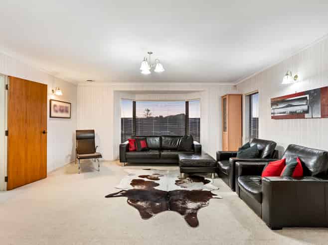 32 Mariposa Avenue, Lynfield