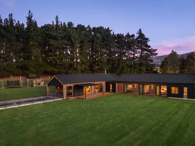 169 Morris Road, Wanaka