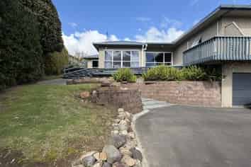 236 Welcome Bay Road, Welcome Bay