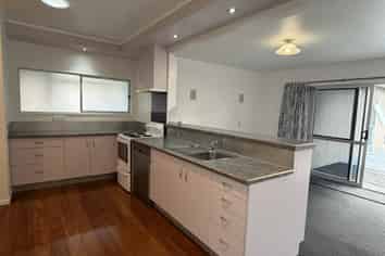 236 Welcome Bay Road, Welcome Bay
