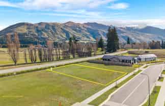 11 Rubus Street, Wanaka