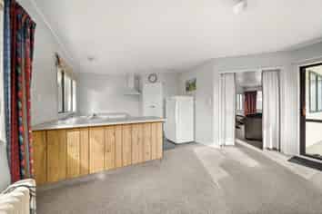 B/190 Dixon Street, Kuripuni
